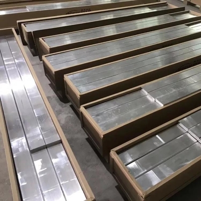 kopen Bar van het de Uitdrijvingsaluminium van ASTM 1060 6061 Gietende die om Vierkant wordt geanodiseerd online manufacture