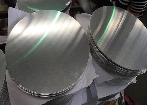 Rang 1235 van de de Cirkelplaat van het Voedselaluminium Gevormd Zilveren de Cateringsdienblad Koude