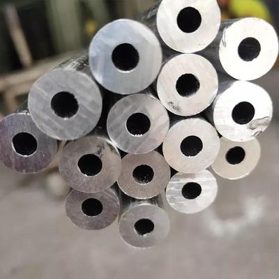 Dikke muurbuis aluminium naadloze buis 1050 2024 5052 ronde vierkante staaf