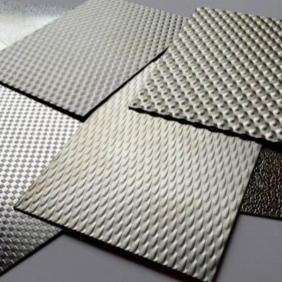 304 316L 430 Aangepaste Anti-slip Gekerfde Roestvrijstalen Patroonplaat